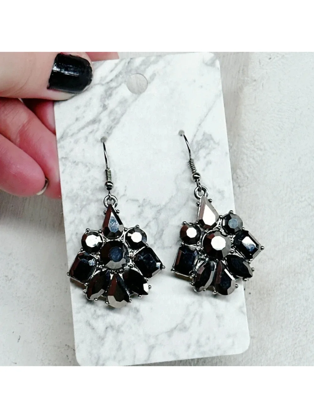 3201. Silvertone Bling Earrings